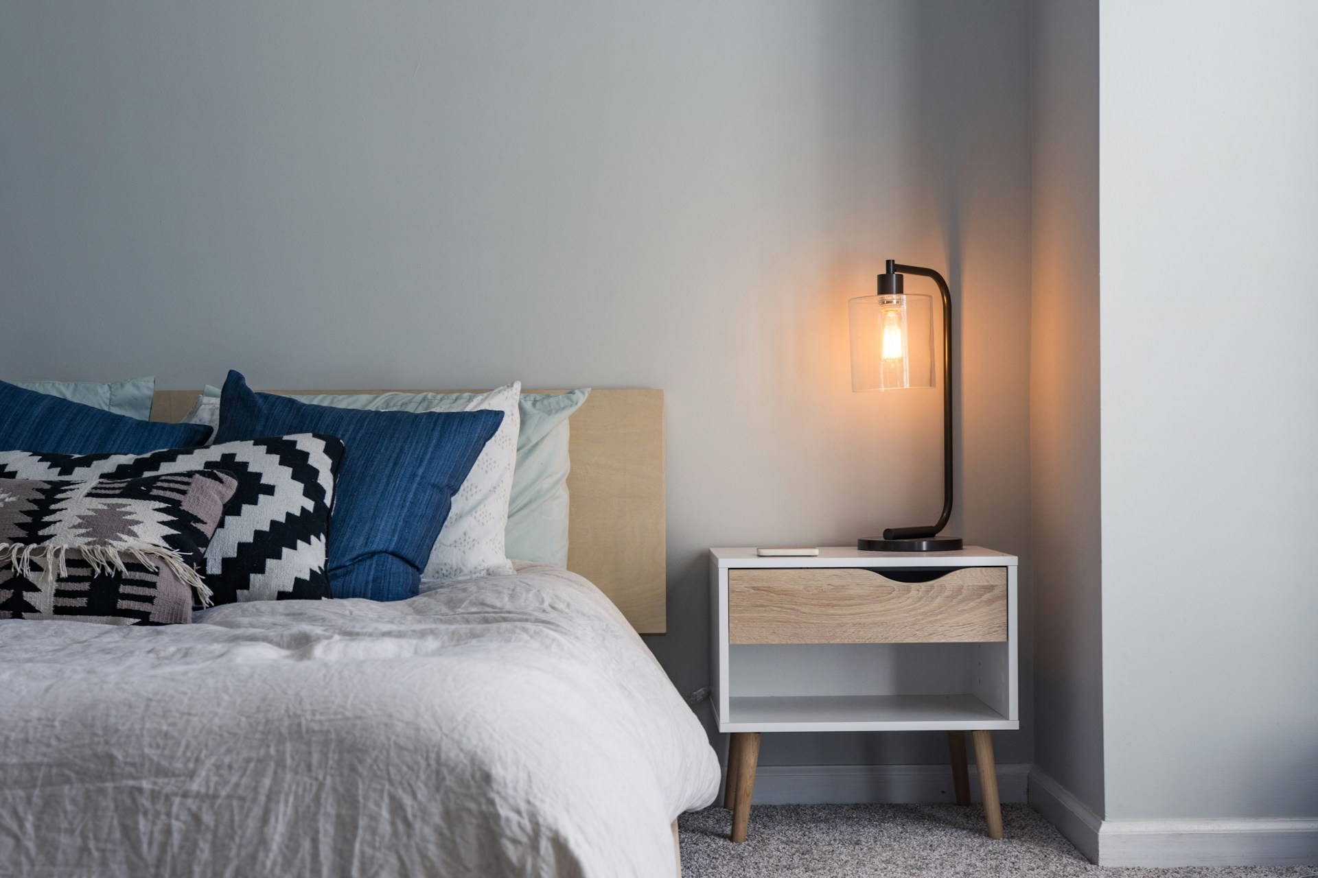 Professionally cleaned bedroom in a Shenandoah Valley home